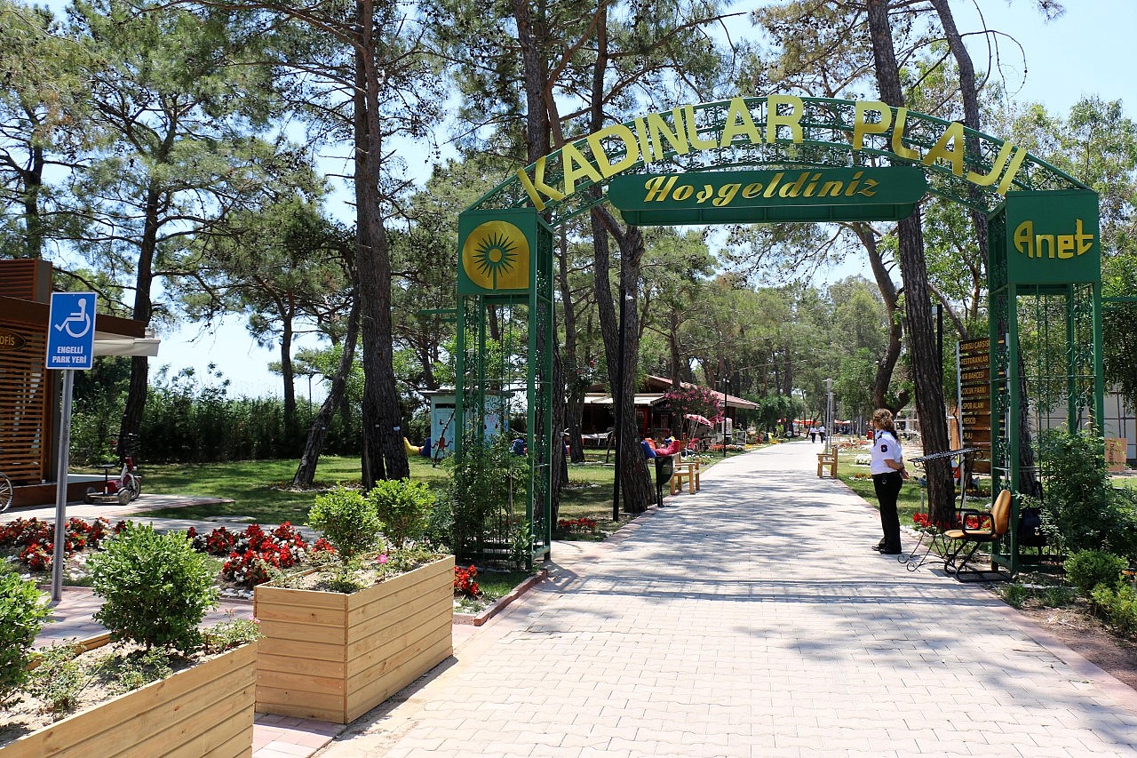 Kadınlar Plajı doldu taştı