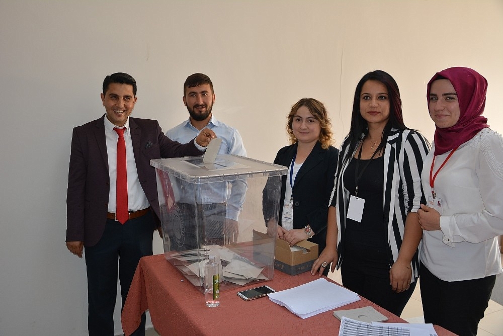 AK Parti Korkuteli 5. Gençlik Kolları Olağan Kongresi yapıldı
