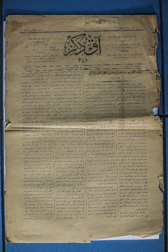 Antalya'da 100 yıl öncesinin gazetesi bulundu!