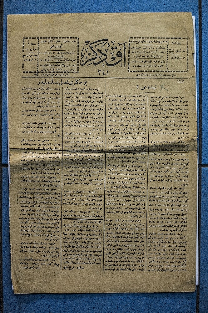 Antalya'da 100 yıl öncesinin gazetesi bulundu!