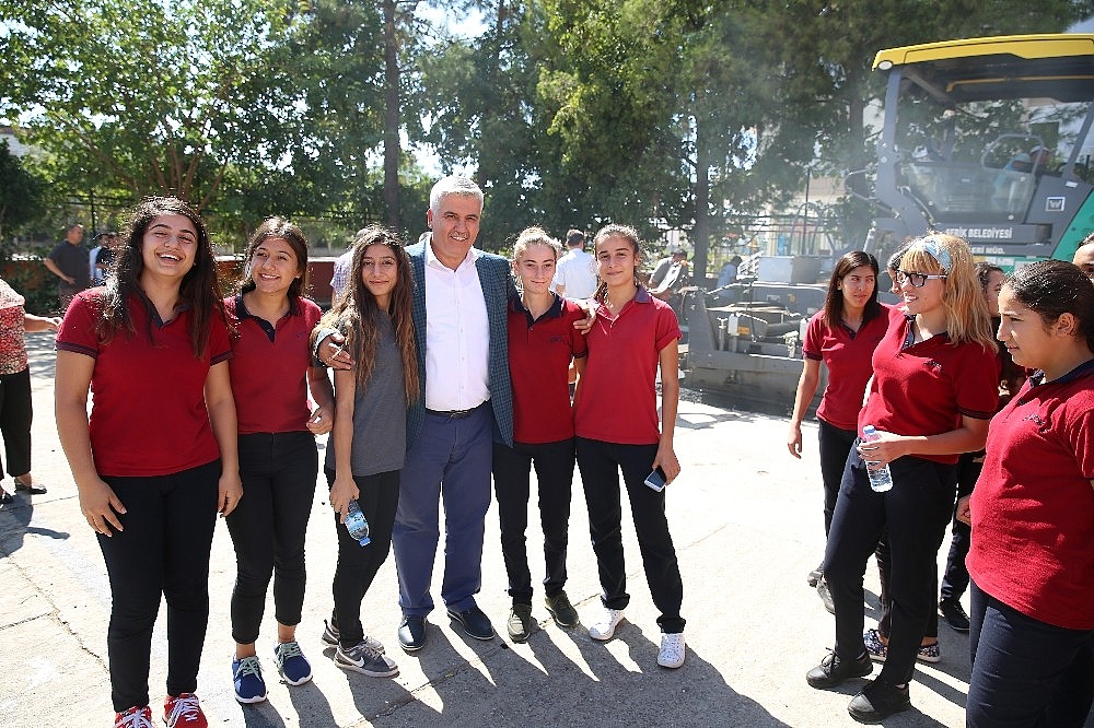 Çalık: Eğitim için çakılacak her çivi, ülkemiz için aydınlık gelecek demek