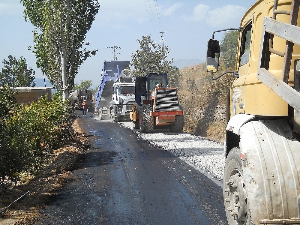 Fakırcalı yolu asfaltla buluştu