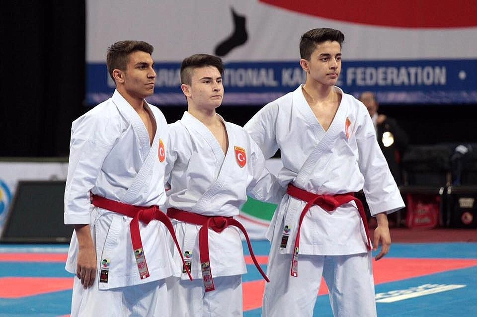 Manavgatlı Kutluhan Akdeniz'in zirvesinde
