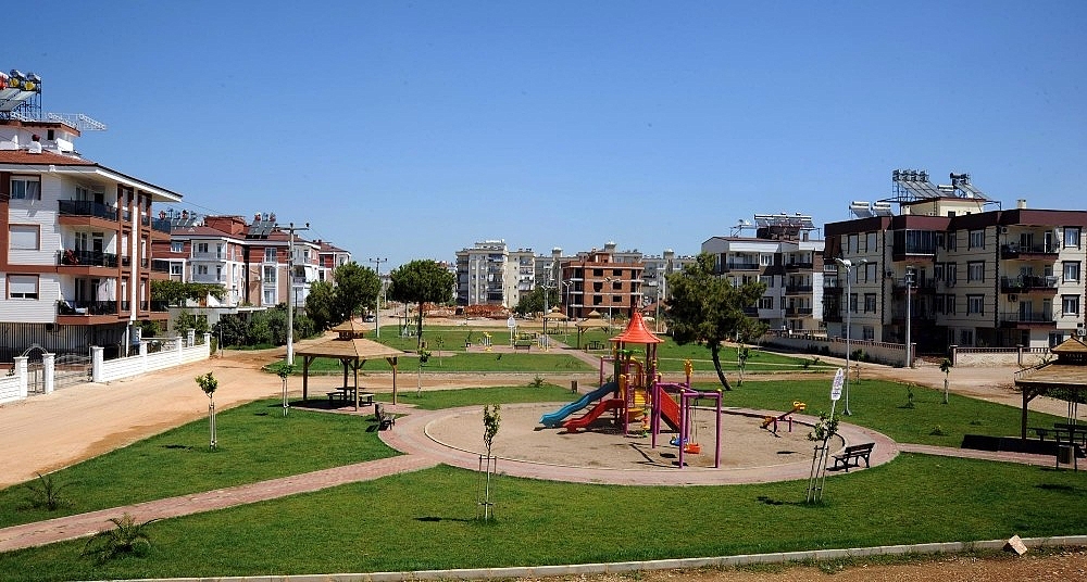 Mehmet Akif Ersoy Mahallesi, gecekondudan modern şehre dönüşüyor