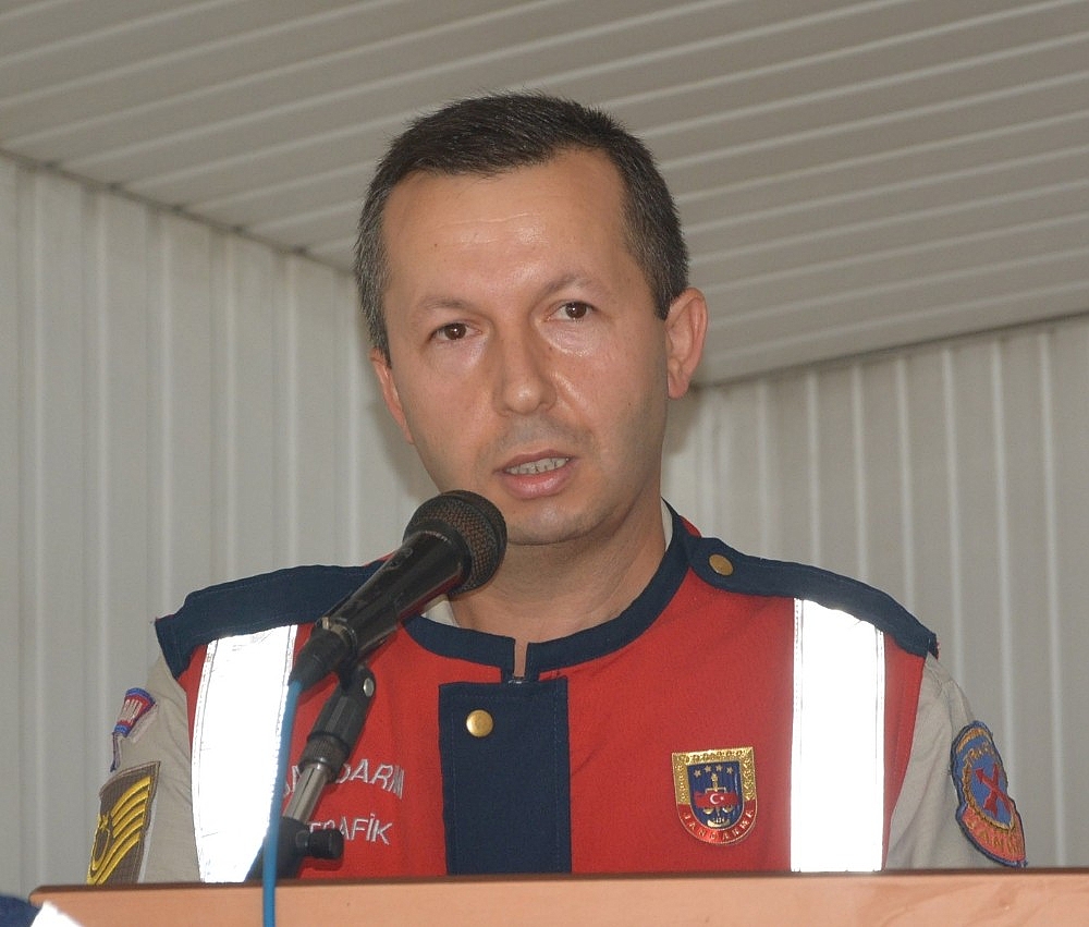 Okul Servisi sürücülerine seminer