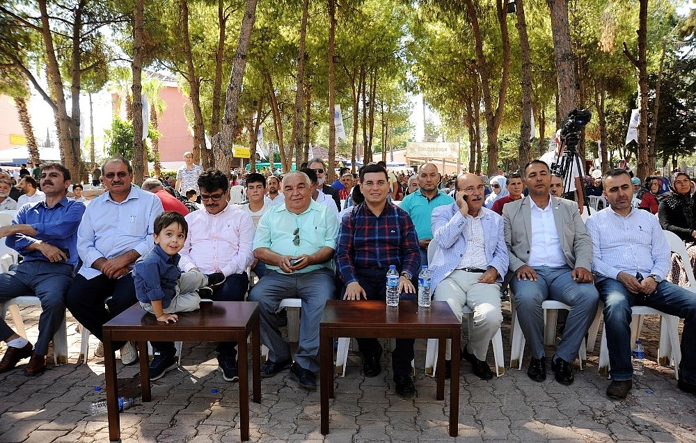 Tütüncü öğretmenleriyle buluştu