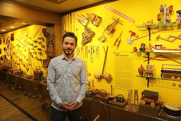 Çocuklardan çok yetişkinlerin ilgisini çeken 'Oyuncak müzesi'