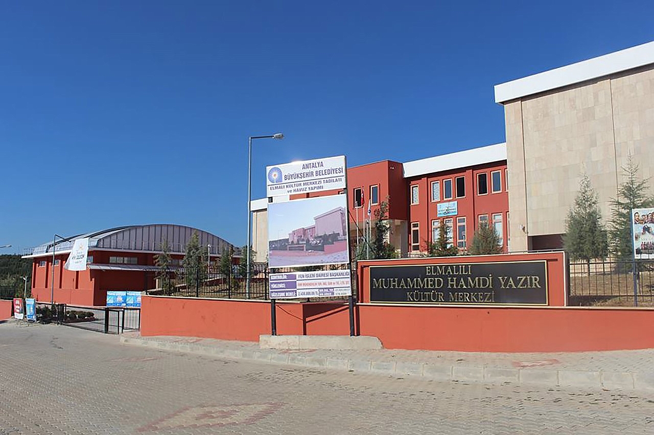Havuzlu kültür merkezi Elmalı'ya çok yakışacak