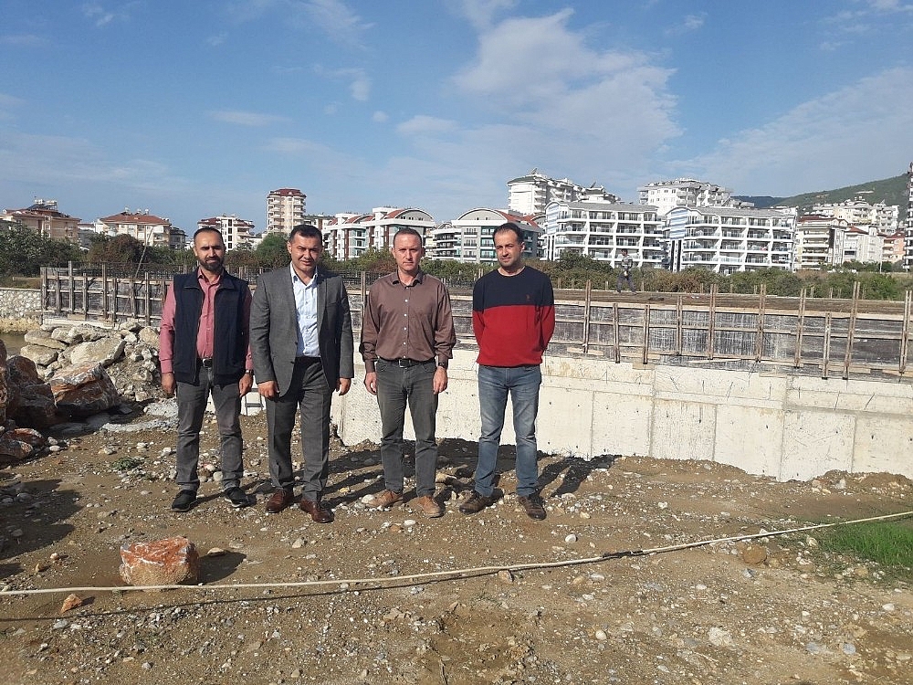 Alanya Oba Çayı üzerine yeni köprü