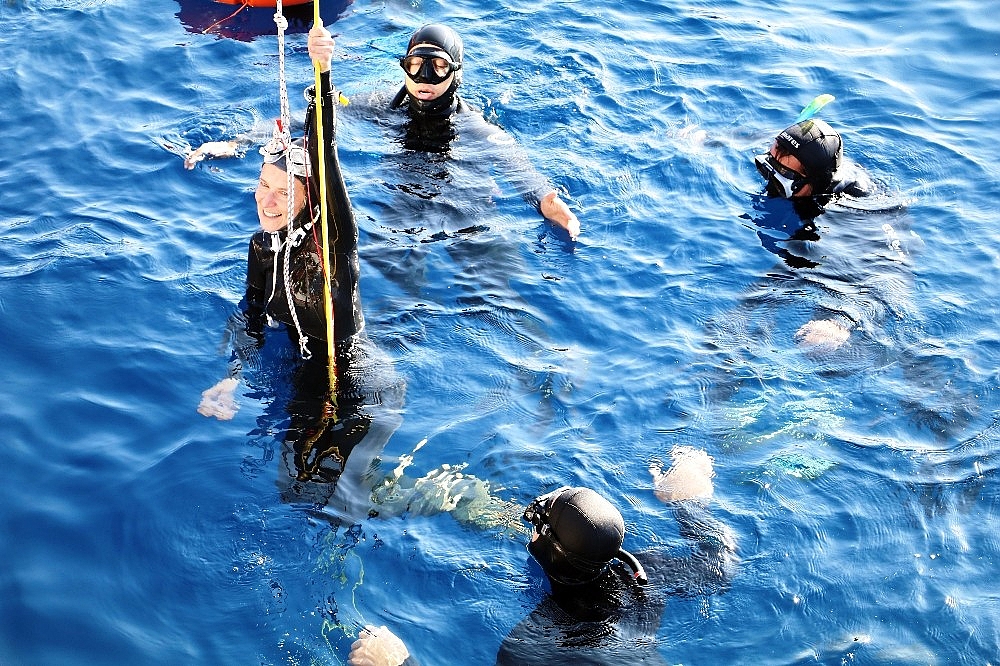 Antalya, dünyanın en iyi dalış sporcularına ev sahipliği yapıyor