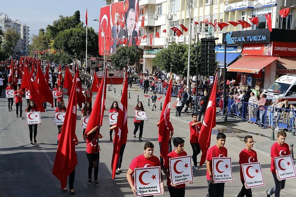 Antalya'da Cumhuriyet Bayramı kutlamaları