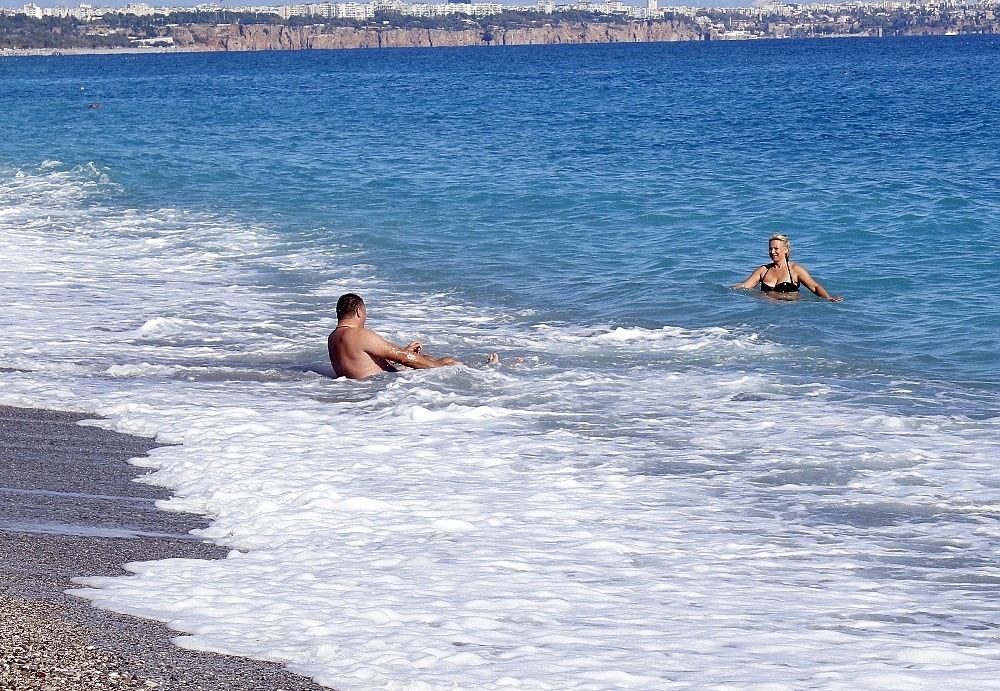 Antalya'da yaz bitmiyor