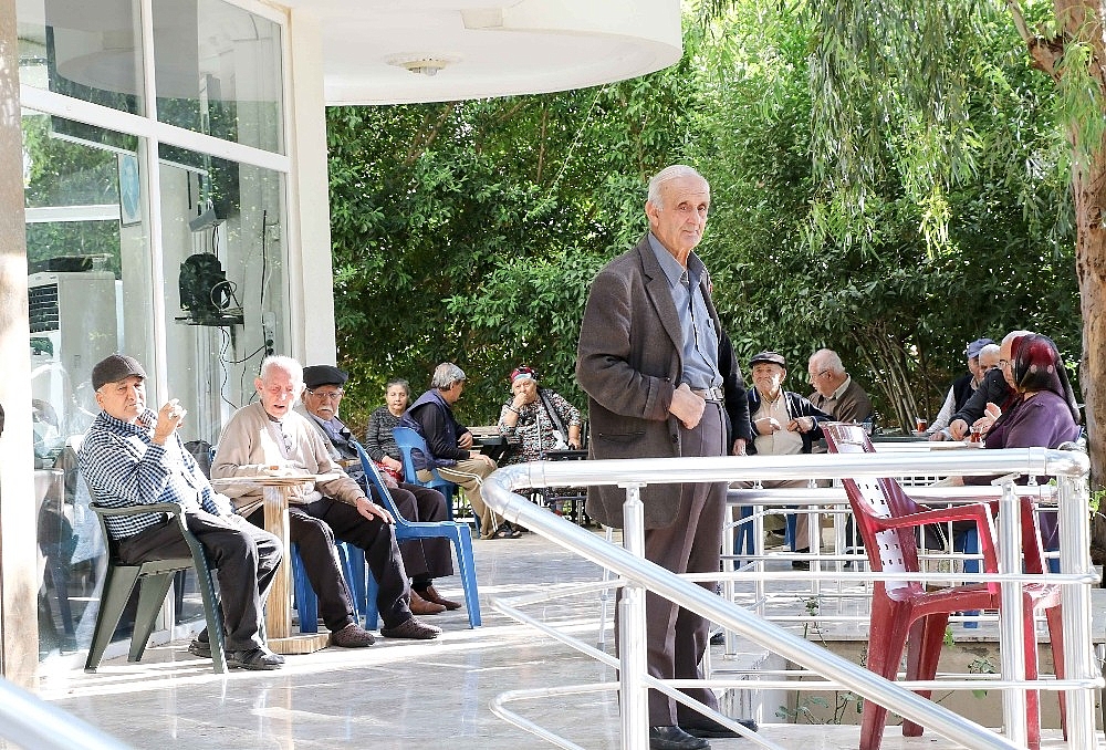 Huzurevindeki tatbikatı gerçek sanan komşular itfaiyeye haber verdi! (Videolu)