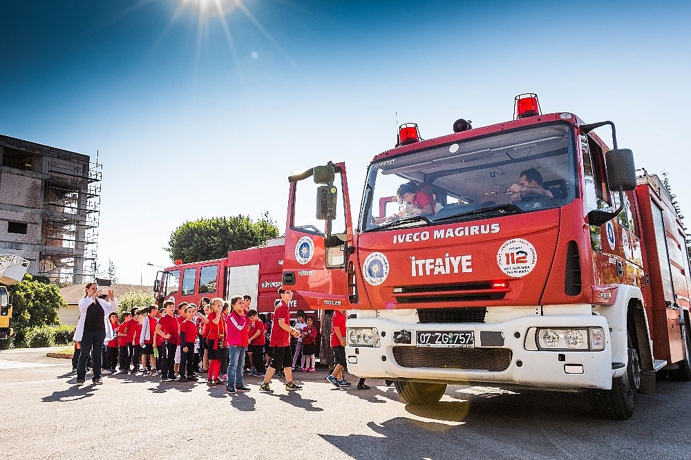 İtfaiyenin minik ziyaretçileri
