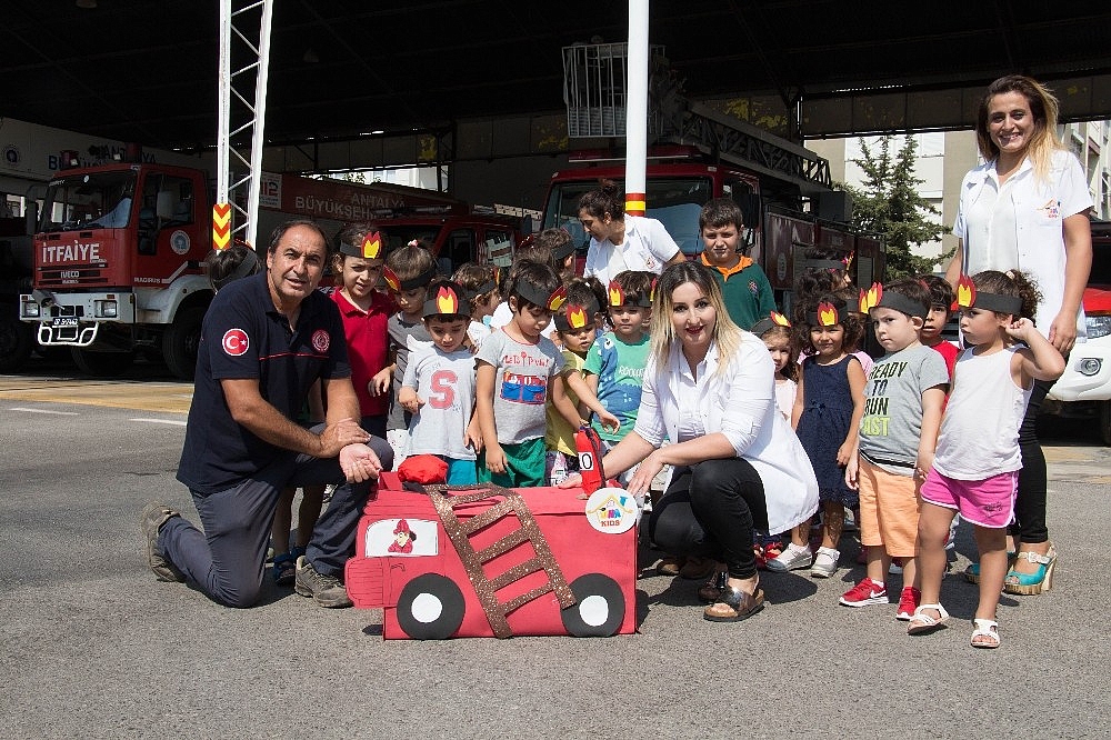 İtfaiyenin minik ziyaretçileri