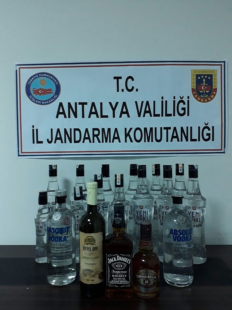 Jandarma'dan kaçak içki, kaçak sigara ve uyuşturucu operasyonu!