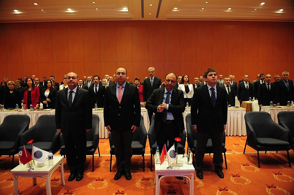 Kağıt pasaport devri sona eriyor