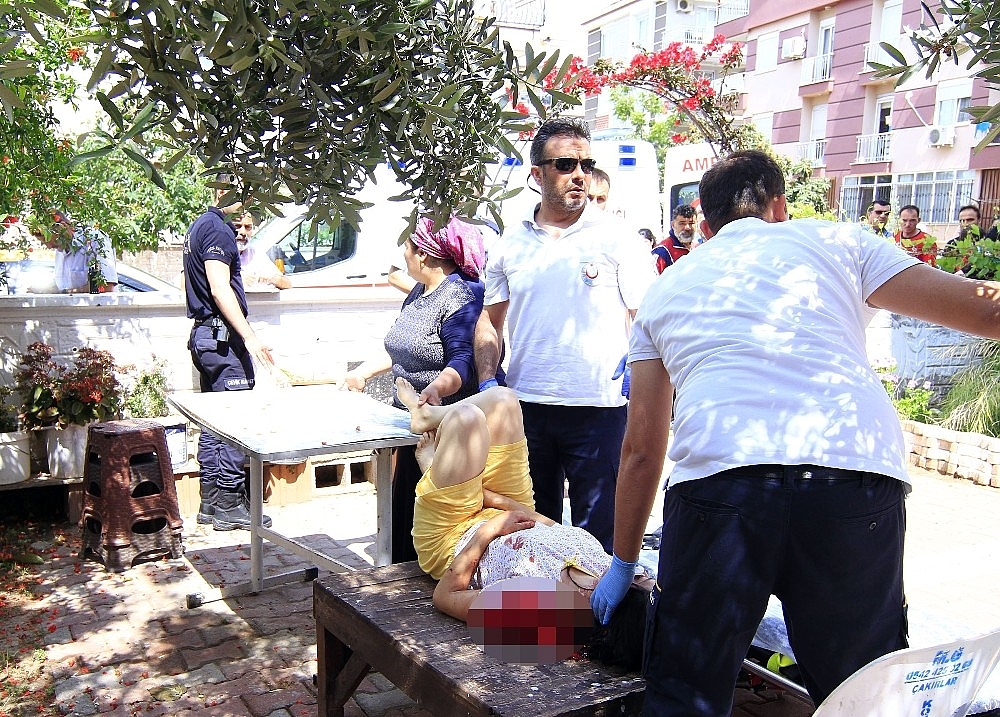Kaza kurşunuyla yaralanan kadın polise otomobil çarptı!