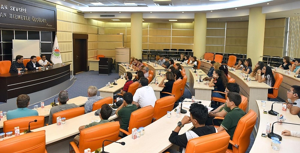 Kepezli öğrenciler dünyaya açılıyor