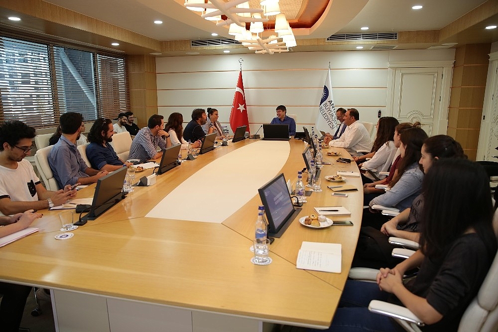 Türel ODTÜ'lü öğrencileri ağırladı