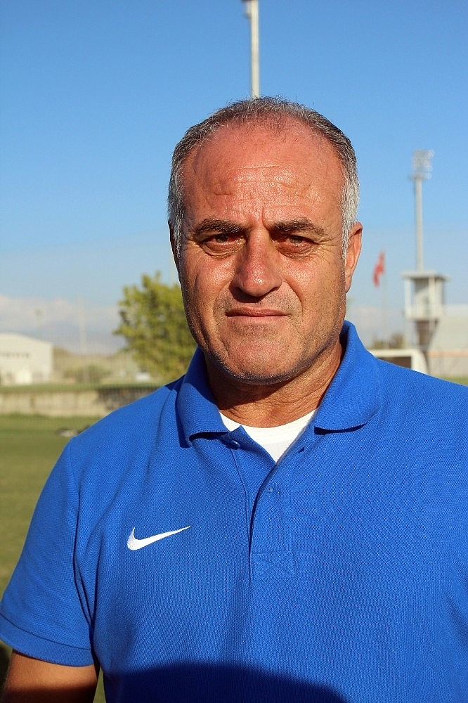 Türkiye işitme Engelliler Milli Futbol Takımı kampa girdi