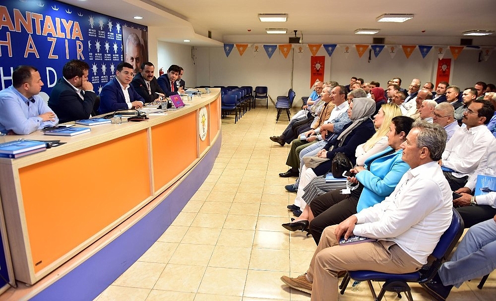 Tütüncü'nün karnesine tam not