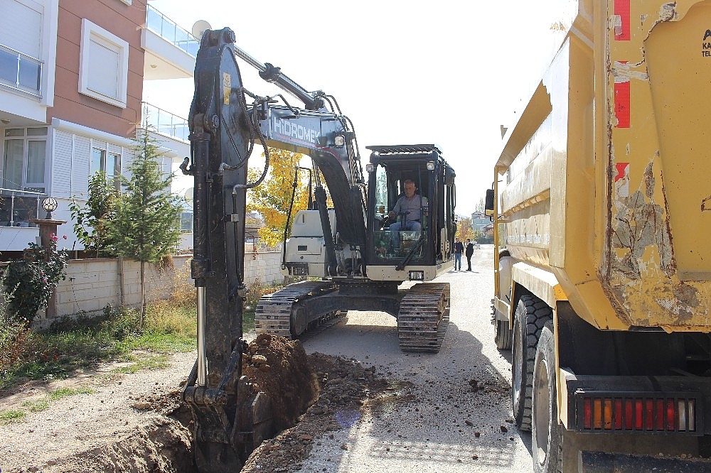 40 Kilometrelik üçüncü etap kanalizasyon başladı