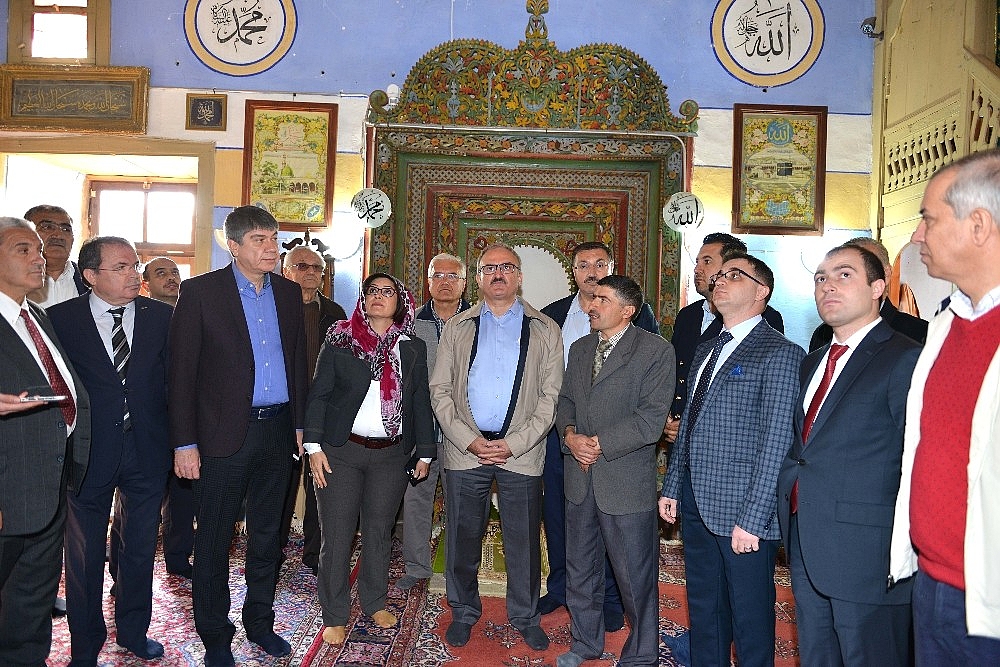 Antalya Yüksek İstişare Kurulu Torosların zirvesinde toplandı