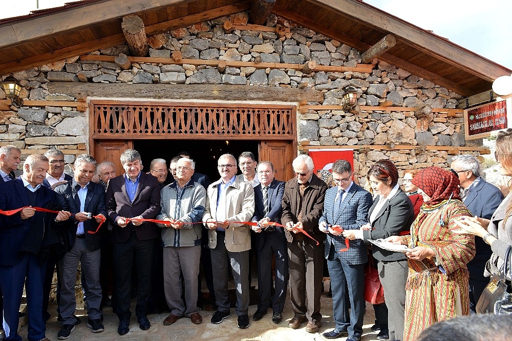 Antalya Yüksek İstişare Kurulu Torosların zirvesinde toplandı