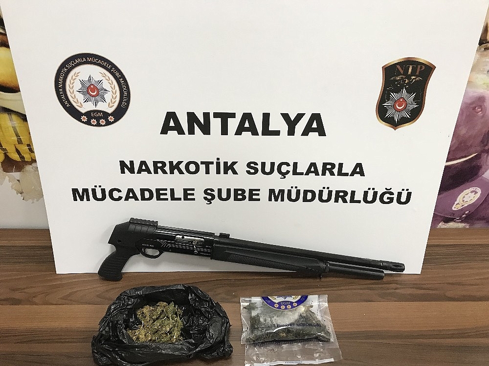 Antalya'da uyuşturucu operasyonları: 6 gözaltı!