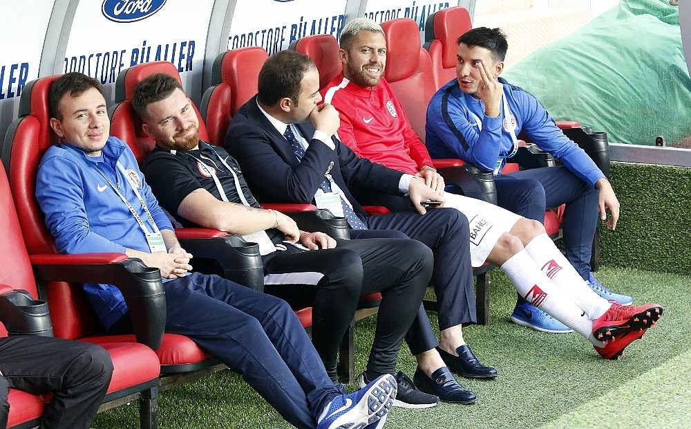 Antalyaspor'da Menez büyük hayal kırıklığı