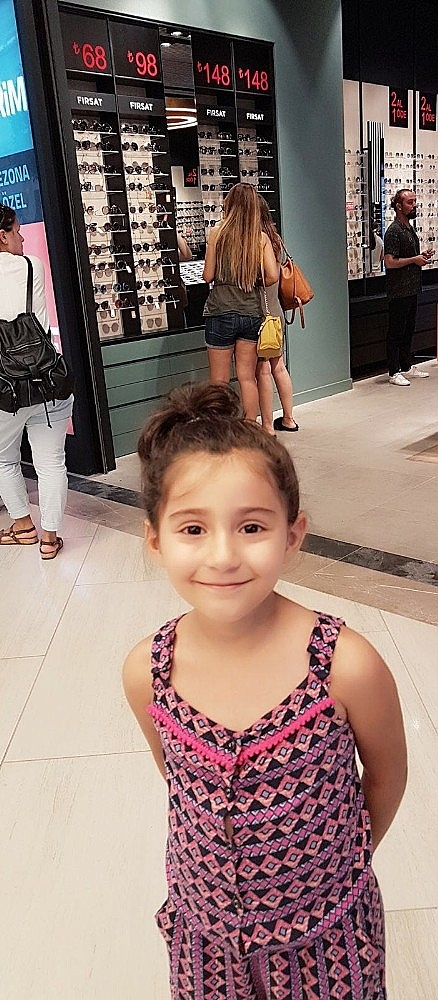 Babaları tarafından öldürülen çocukların cenazelerini anneleri aldı!