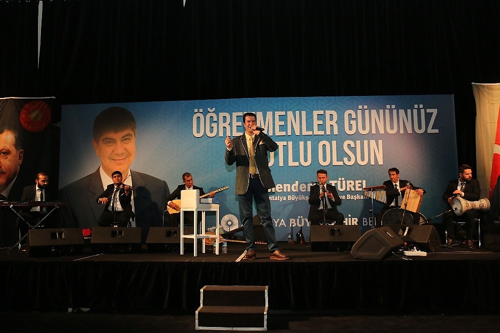 Başkan Türel öğretmenlerle buluştu