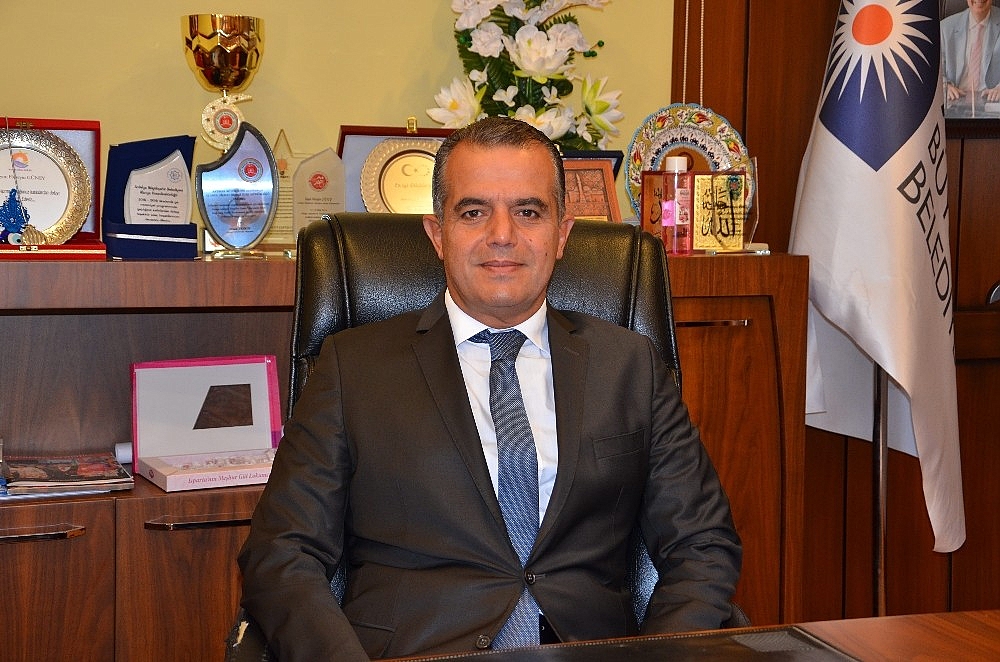 Büyükşehir, Alanya'da vatandaşın yüzünü güldürüyor