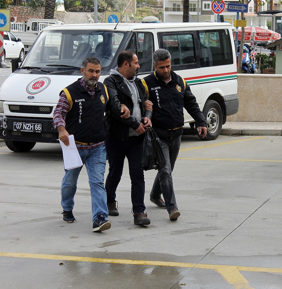 Çaldığı ısıtıcıları polise satmak isterken yakalandı
