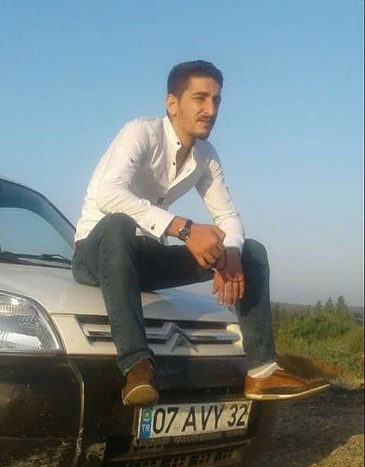 Eşine pompalı tüfekle ateş etti: 1 ölü, 1 yaralı (Videolu)