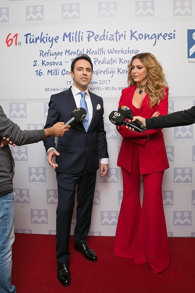 Hadise: "Mülteci çocuk evlat edinebilirim"