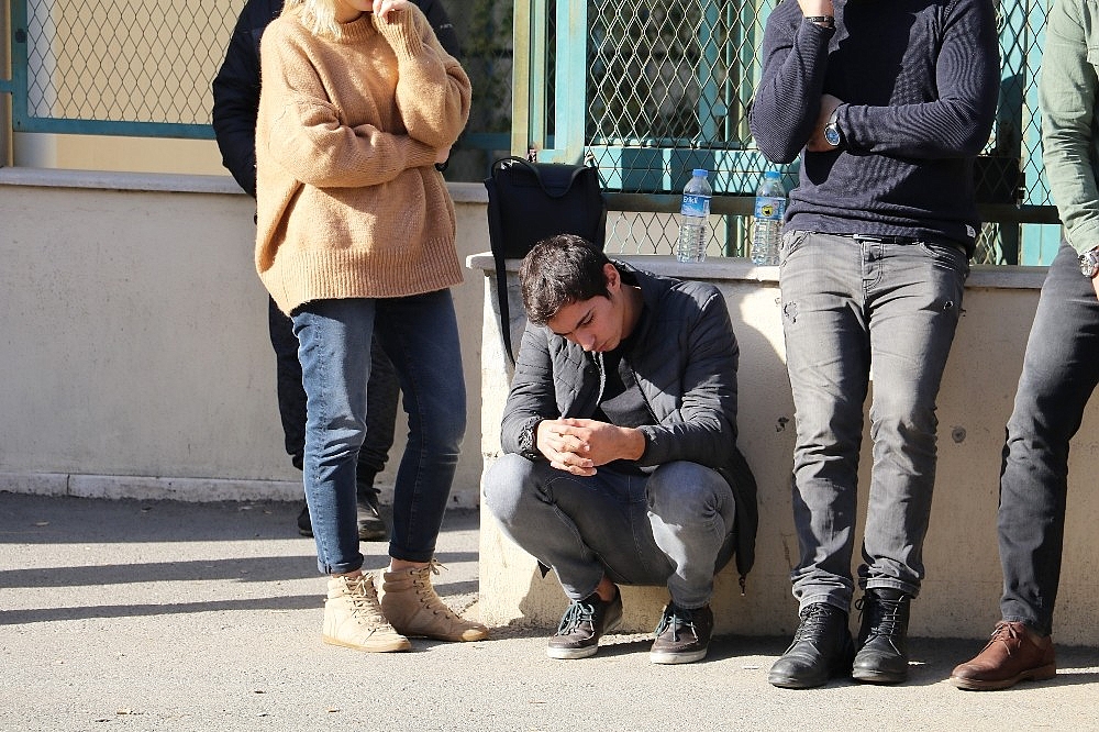 Tek Teker Arif'in cenazesini oğulları ve Kenan Sofuoğlu aldı!