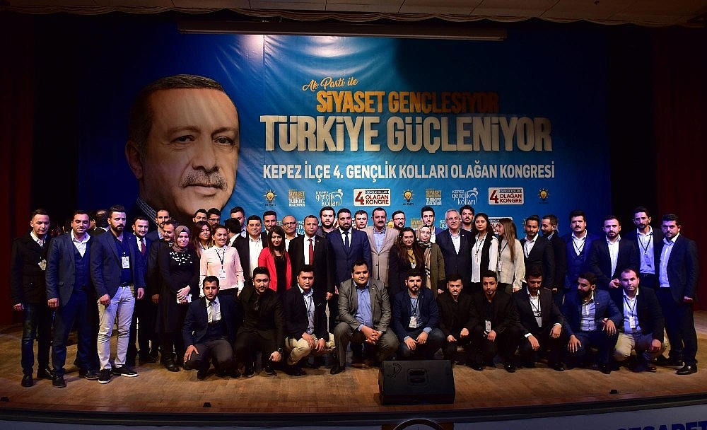 AK Parti Kepez Gençlik Kolları Kongresi gerçekleştirildi
