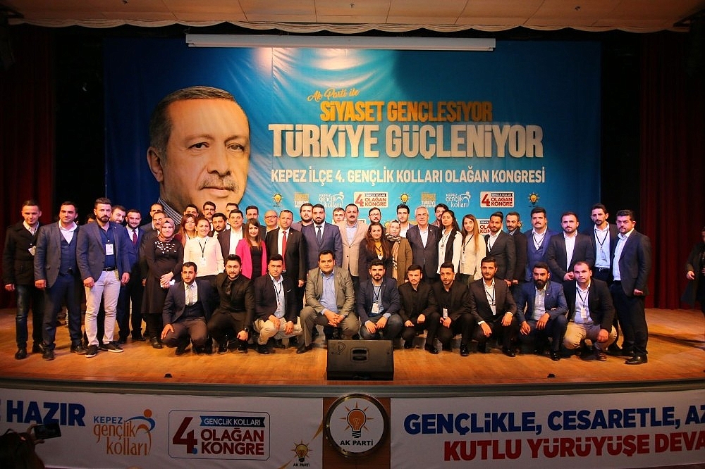 AK Parti'nin ilçe Gençlik kolları kongreleri tamamlandı