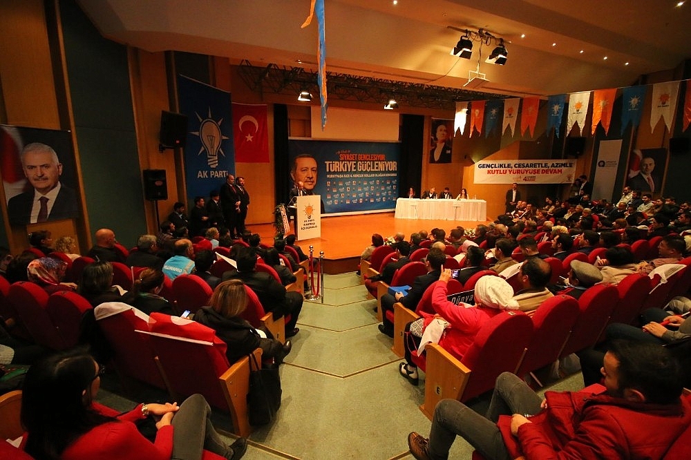 AK Parti'nin ilçe Gençlik kolları kongreleri tamamlandı