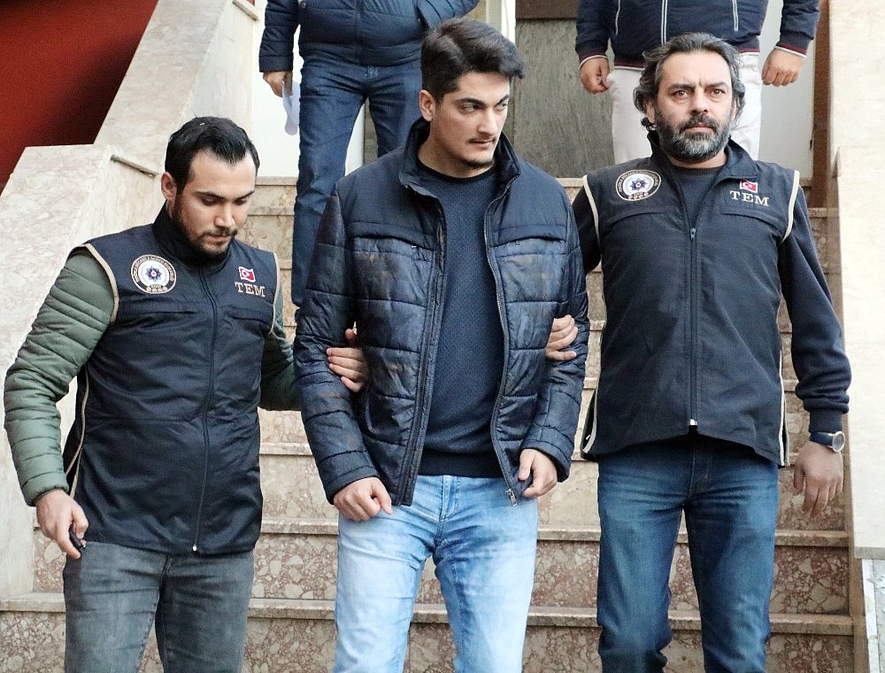 Antalya merkezli FETÖ operasyonu: 65 gözaltı!