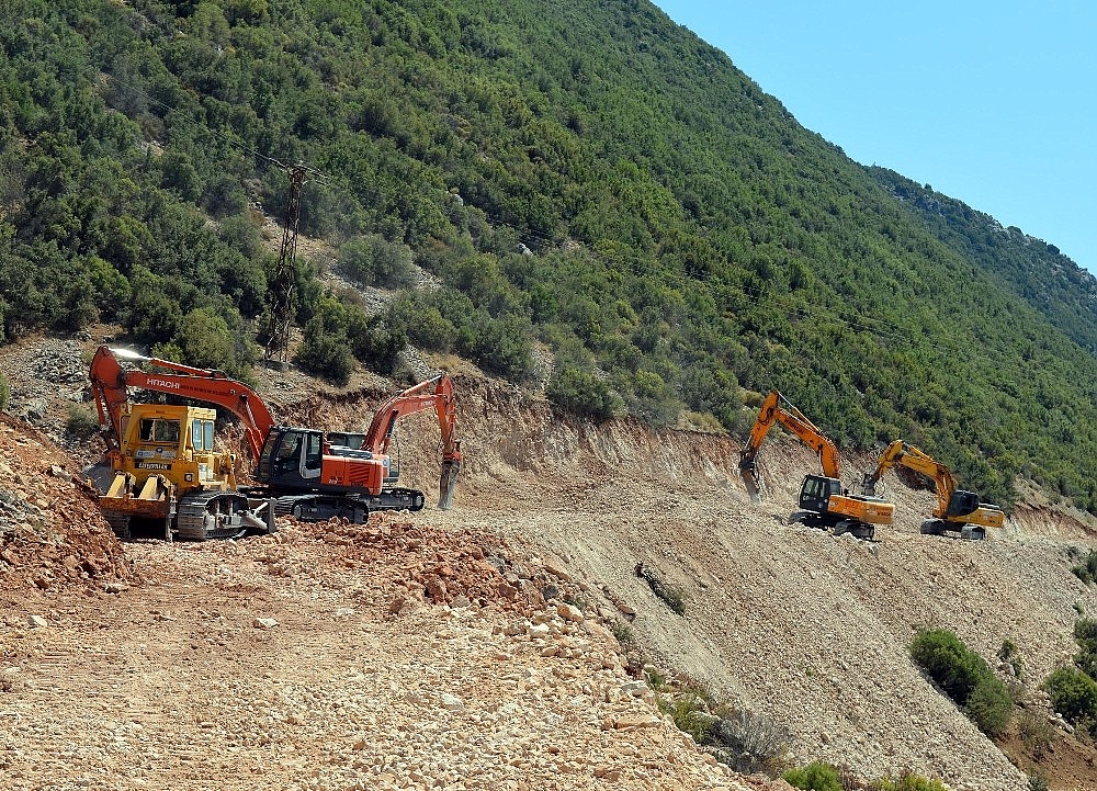 Antalya'da asfaltlama çalışmaları