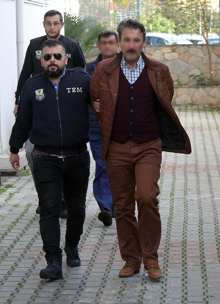 Antalya'da FETÖPDY operasyonu: 2 gözaltı!