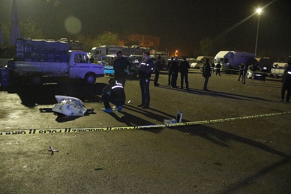 Antalya'da halde düello kanlı bitti: 1 ölü! (Videolu)