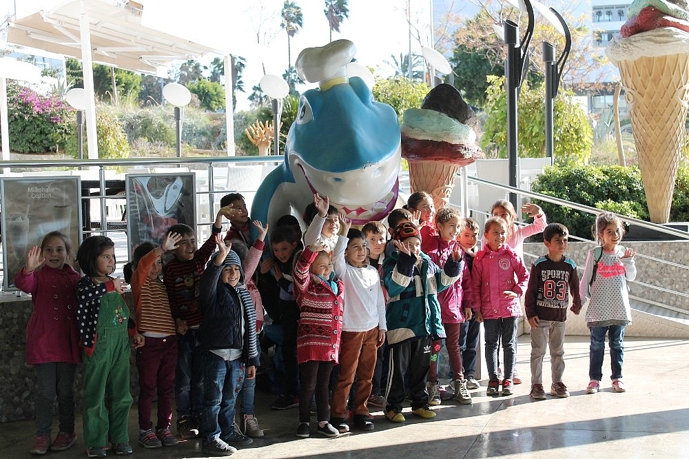 Antalya'da "Kır Çiçekleri" Projesi