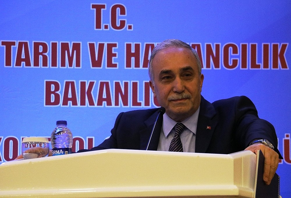 Bakan, basına kapalı toplantıyı açıp açıkladı (Videolu)