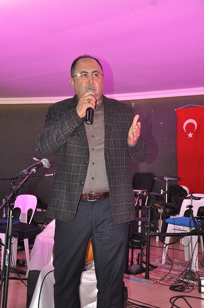 Finike'de engeliler için moral gecesi düzenlendi
