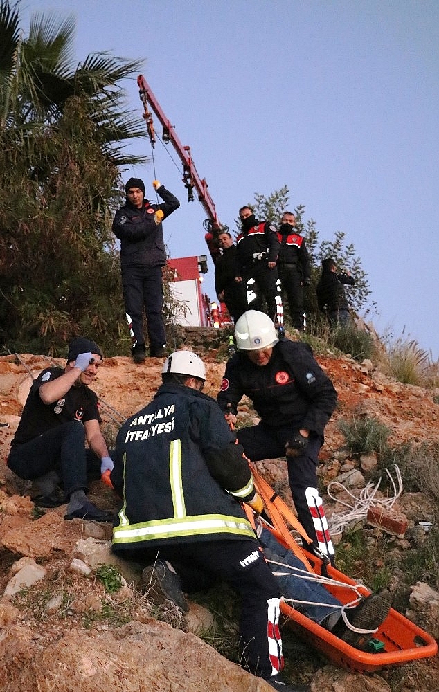 Günün kahramanı Antalya'dan (videolu)