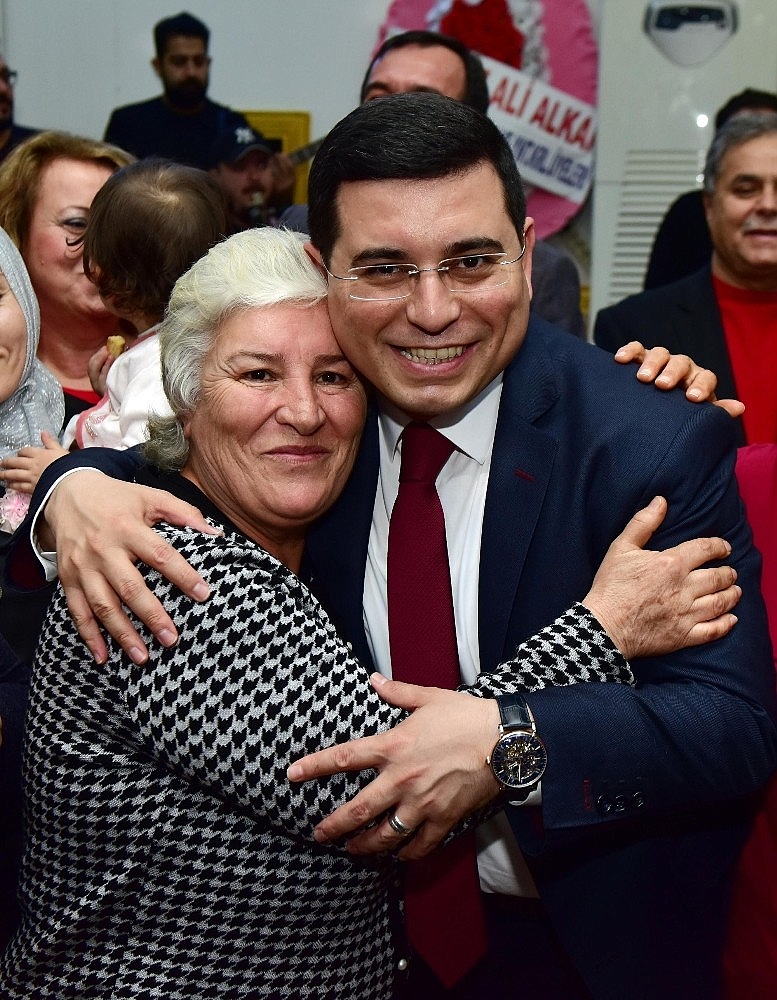 Kepez'e 'Kadın Koordinasyon Merkezi' kuruluyor